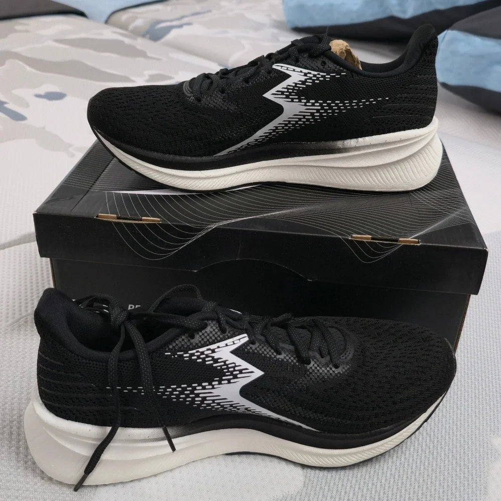 361 Degrees Centauri Womens Running Shoes Black White Y2341-0900 Size 10.5 New